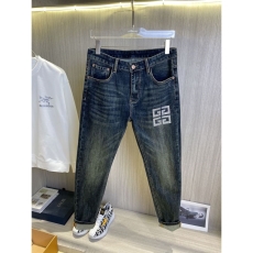 Givenchy Jeans